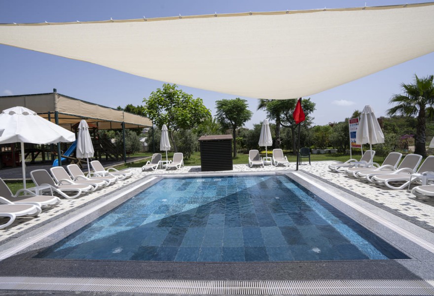 Novum Garden Side Hotel - Proyecto de piscina de hotel