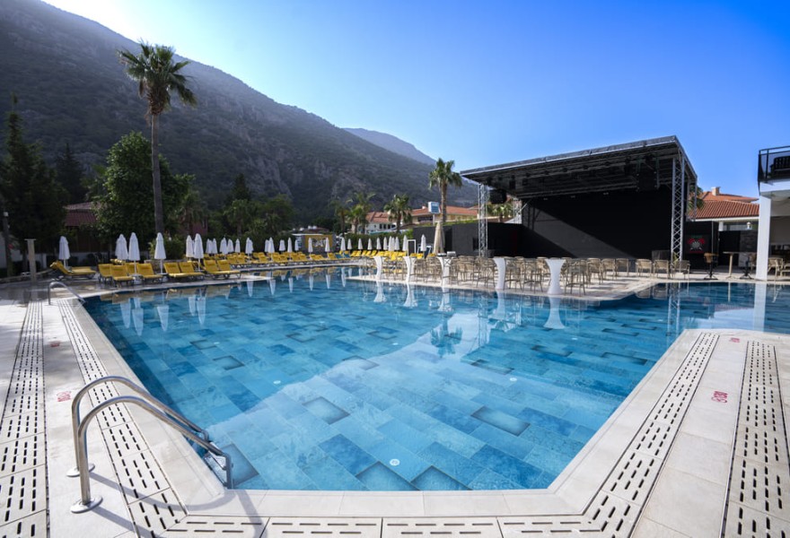 Sundia Exlusive by Liberty Fethiye - Proyecto de piscina de hotel