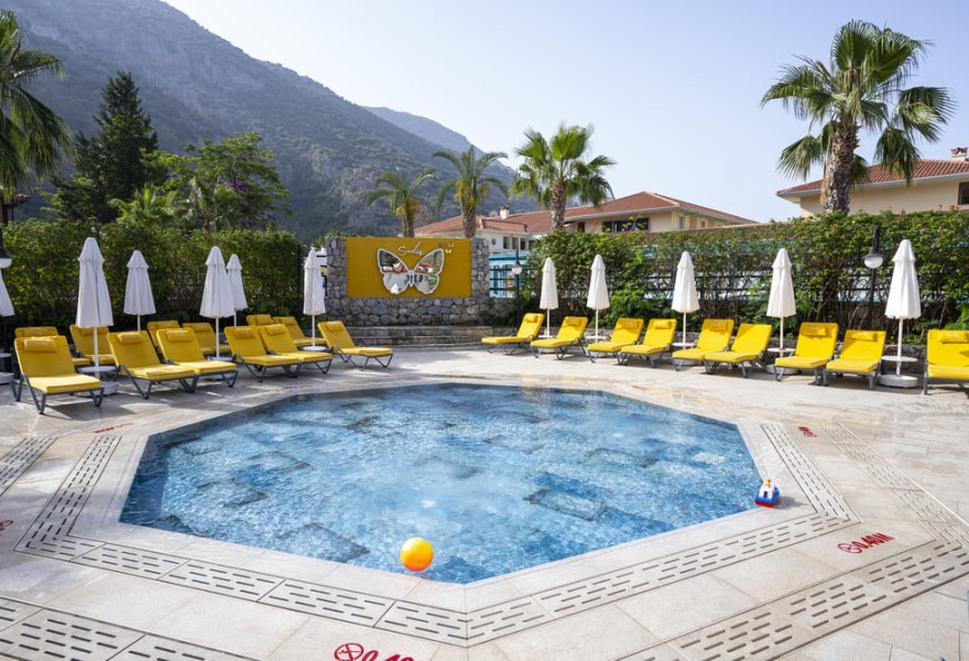 Sundia Exlusive by Liberty Fethiye - Proyecto de piscina de hotel