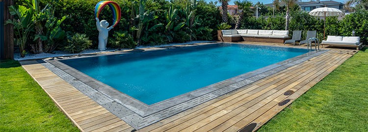 What to Consider When Choosing Pool Ceramics?