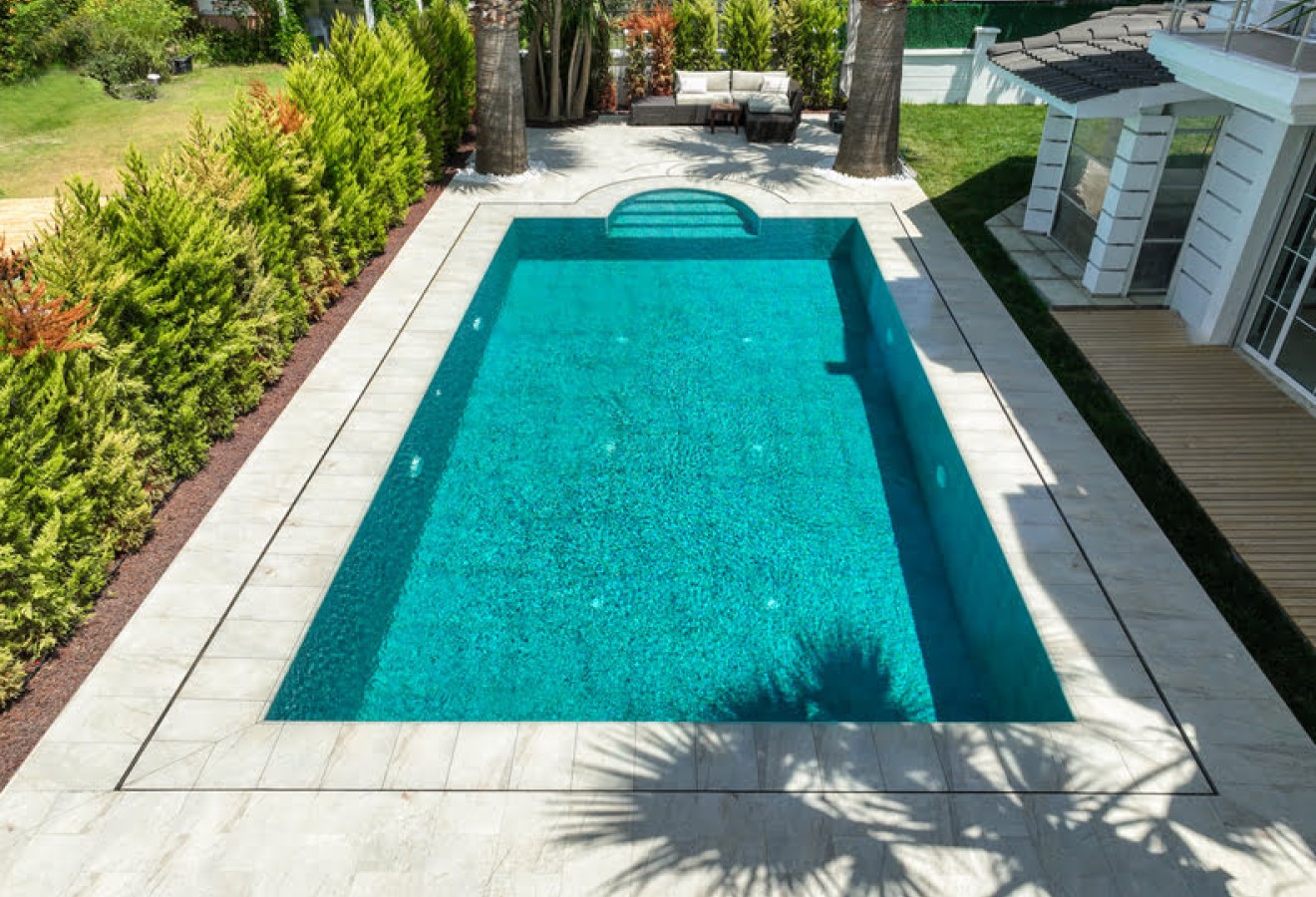 سلسلة Pool Garden Beige