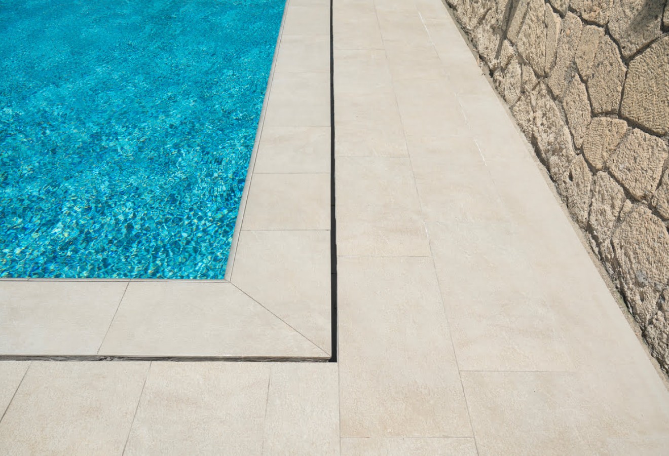 Pool Garden Beige Series