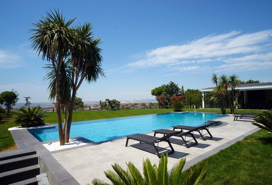 Oceano Poolfliesen und Pool Garden Grey Terrassenfliesen