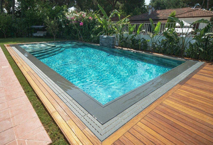 Projet de carreaux verts pour piscine Olcay Mix